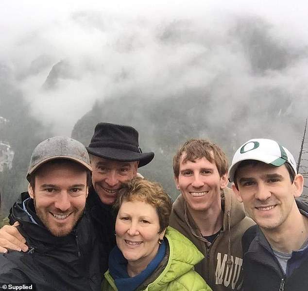 幫兒子們《登報招親》結果應徵(?)人數爆了 會碰到真命天女嗎? 幫兒子們《登報招親》結果應徵(?)人數爆了 會碰到真命天女嗎?