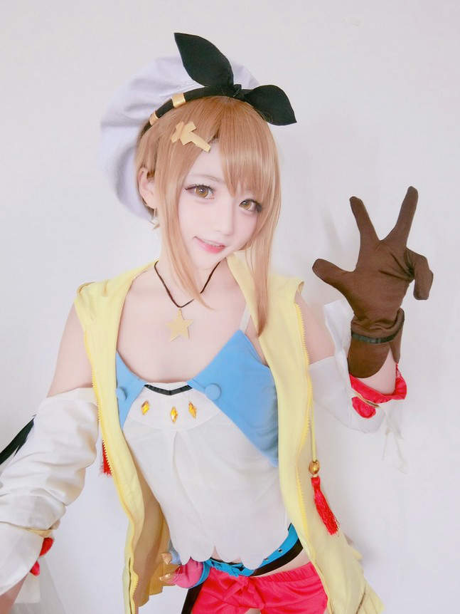 紳士們注意《萊莎的鍊金工房》角色cosplay讓我們一起邁向真理之門吧 紳士們注意《萊莎的鍊金工房》角色cosplay讓我們一起邁向真理之門吧