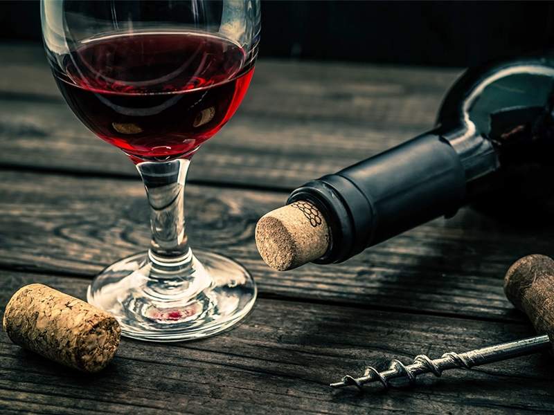 趴踢喝酒不開天窗《開酒應對法》沒有開瓶器也能應對的神招是? 趴踢喝酒不開天窗《開酒應對法》沒有開瓶器也能應對的神招是?