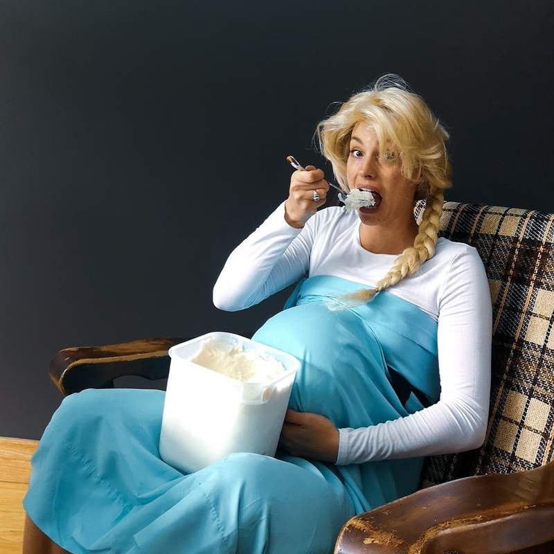 人妻詮釋迪士尼公主《從此過著幸福美滿的日子真實面》婚後要維持美美的樣子難啊~ 人妻詮釋迪士尼公主《從此過著幸福美滿的日子真實面》婚後要維持美美的樣子難啊~