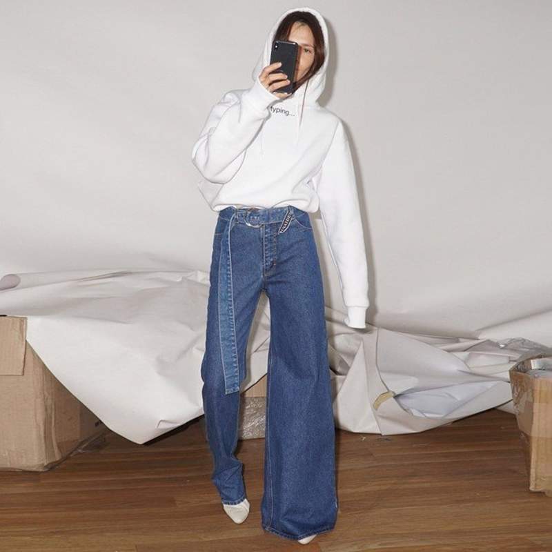 這一次選擇困難症不發作《不對稱牛仔褲》一次給你兩種褲款的滿足感 這一次選擇困難症不發作《不對稱牛仔褲》一次給你兩種褲款的滿足感