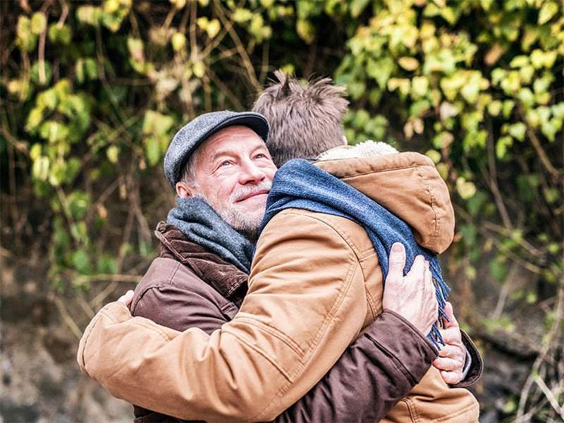 外公神救援《兒子向媽媽出櫃》被趕出家門　外公處理方式讓眾人鼻酸