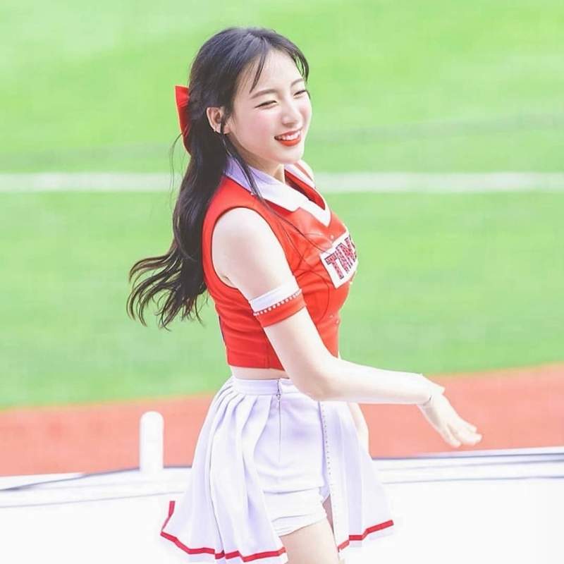 韓國最年輕的啦啦隊女孩《河智苑》她的應援讓你感受滿滿青春力♥ 韓國最年輕的啦啦隊女孩《河智苑》她的應援讓你感受滿滿青春力♥