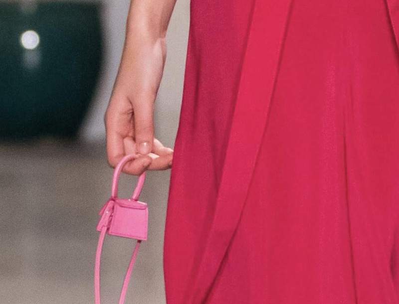 巴黎時裝週《超級迷你包爆紅》以後包包要用放大鏡找? 巴黎時裝週《超級迷你包爆紅》以後包包要用放大鏡找?