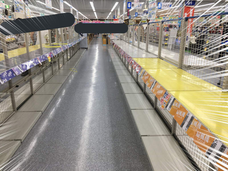 日本猛暑《札幌電風扇銷售一空》推民驚:這麼熱的天氣怎麼不是冷氣賣到缺貨呢? 日本猛暑《札幌電風扇銷售一空》推民驚:這麼熱的天氣怎麼不是冷氣賣到缺貨呢?