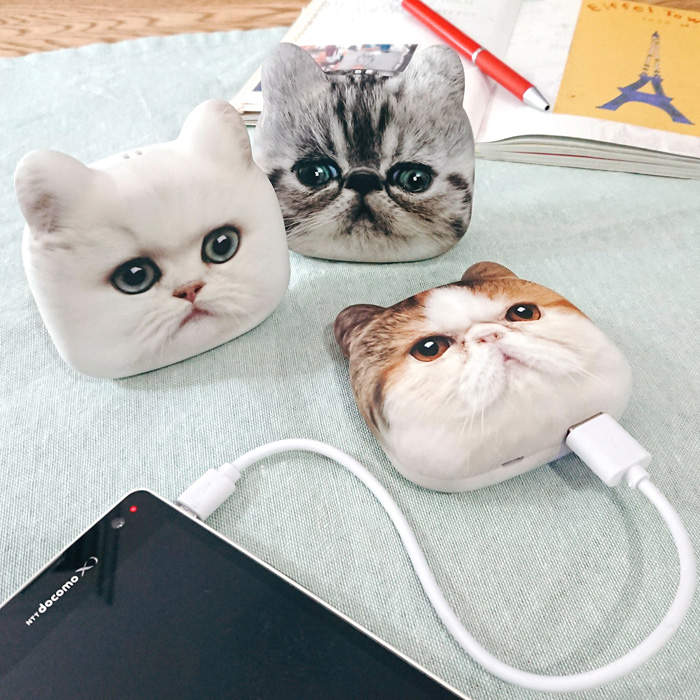 超逼真《貓臉行動電源》從沒想過手機充電也可以這麼療癒❤