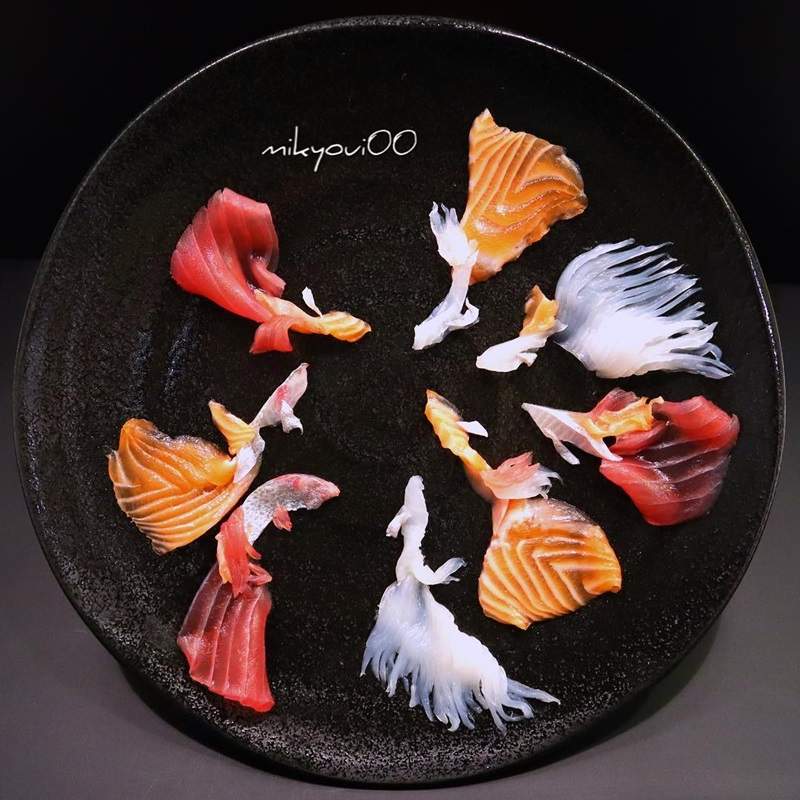 創意來自於育兒《生魚片藝術》為了讓兒子理解料理老爸搖身一變變成美食藝術家