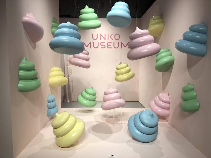 日本《大便博物館》第一次看到這麼多大人為了玩大便大排長龍(喂) 日本《大便博物館》第一次看到這麼多大人為了玩大便大排長龍(喂)