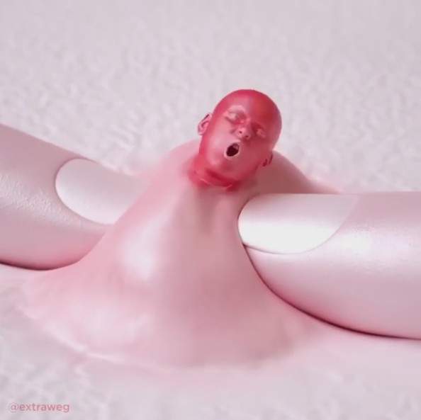 《青春痘被擠的心情》超有創意動畫看得我好想再擠一顆喔XD