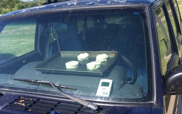 美國氣象局驗證《夏天車子裡的麵團會不會熟》實際烤了一天的結果是？