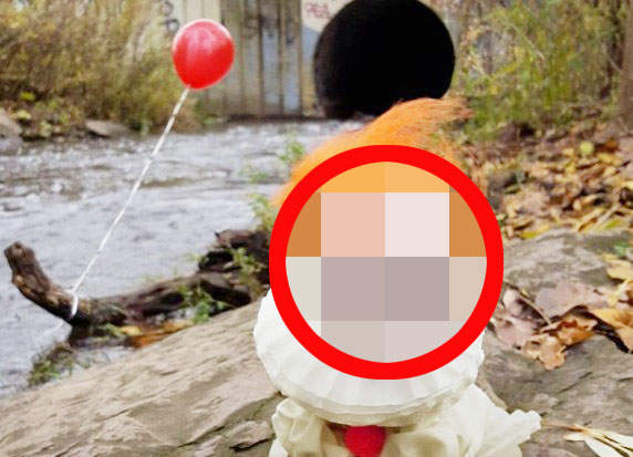 PS改圖大賽《打扮成潘尼懷斯的狗》這次高手幫我PS主題是斯蒂芬金恐怖小說「IT」角色