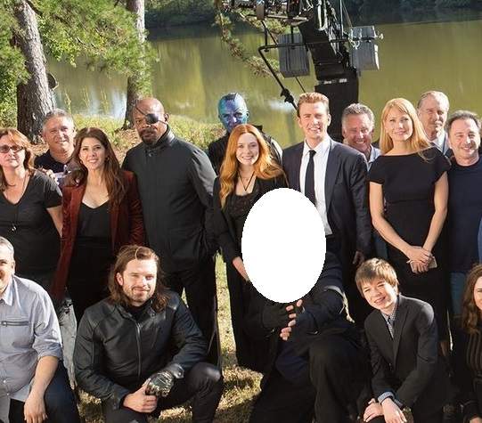 《復仇者聯盟終局之戰》大團圓幕後照 這麼多成員你每個都認得嗎? 《復仇者聯盟終局之戰》大團圓幕後照 這麼多成員你每個都認得嗎?