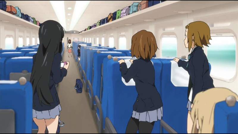 《搭高鐵讓人火大的行為》放倒椅背該不該問問後面的人?有人竟覺得被問很煩躁…… 《搭高鐵讓人火大的行為》放倒椅背該不該問問後面的人?有人竟覺得被問很煩躁……