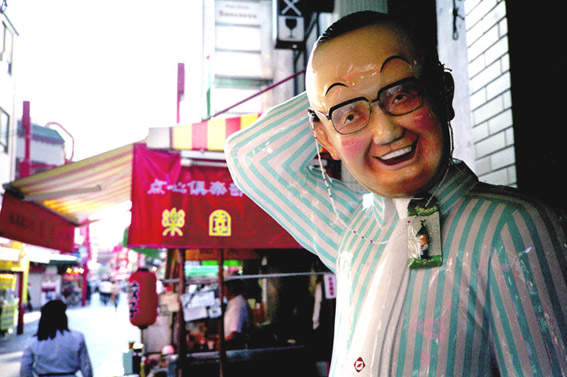 越老越有感《超過40歲就會懂得道理》男人是一種永遠都不會斷奶的動物啊XD