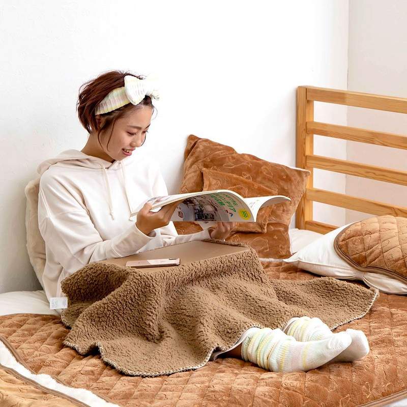 推特話題《床上暖桌》500日圓就能實現的懶人計畫,這個冬天又不用出門惹ww 推特話題《床上暖桌》500日圓就能實現的懶人計畫,這個冬天又不用出門惹ww