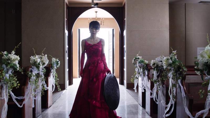 《沒看過特攝片的人會以為是騙人的事實》單手拿著人孔蓋去人家婚禮上揍人之類ww 《沒看過特攝片的人會以為是騙人的事實》單手拿著人孔蓋去人家婚禮上揍人之類ww