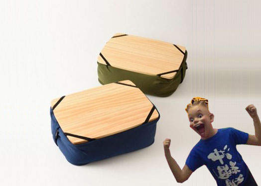 超可以宅小物《懶人抱枕桌》睡覺工作打Game都可以靠這完成超舒爽(=ﾟ▽ﾟ)/