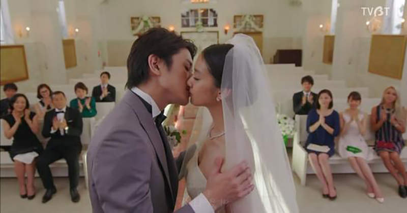 《婚禮請朋友拍照的後果》照片不符預期傷感情 寧願多花錢請攝影師不後悔…… 《婚禮請朋友拍照的後果》照片不符預期傷感情 寧願多花錢請攝影師不後悔……