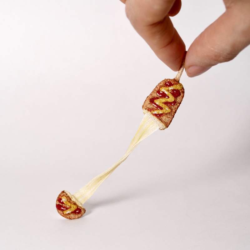 針線活達人《牽絲刺繡藝術家ipnot》技術好到能擬真起士被拉長的效果~超屌