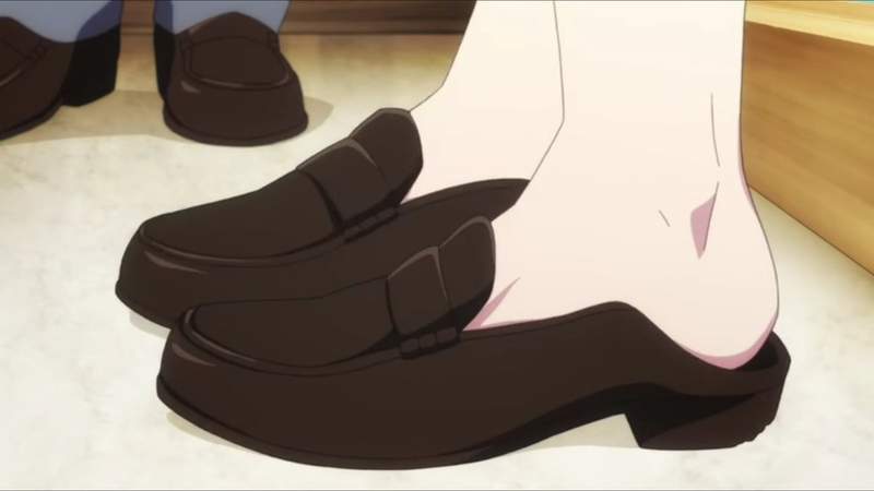 《詭異自演事件》撿到女高中生的運動服和鞋子?你的精神狀況沒有問題嗎…… 《詭異自演事件》撿到女高中生的運動服和鞋子?你的精神狀況沒有問題嗎……