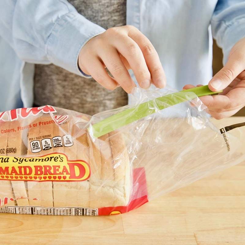 不可不知的《料理冷知識》把芹菜放入吐司袋裡有什麼效果？