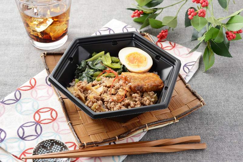 日本天然羅森《Natural Lawson》「台灣祭」活動開跑!滷肉飯、台灣麵線、三款台式茶飲等 日本天然羅森《Natural Lawson》「台灣祭」活動開跑!滷肉飯、台灣麵線、三款台式茶飲等