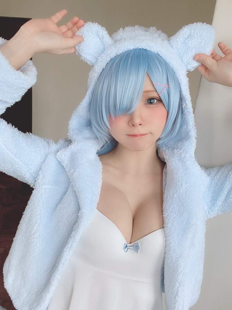 Re:Zero雷姆《enako雜誌新圖寫真》拉著小夥伴綺太郎cos,姊妹一次出給你❤ Re:Zero雷姆《enako雜誌新圖寫真》拉著小夥伴綺太郎cos,姊妹一次出給你❤