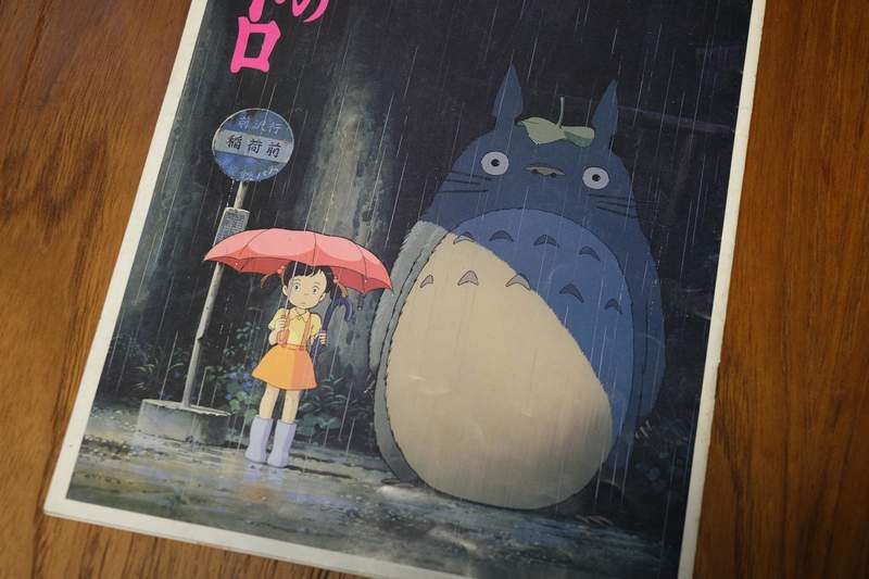 《龍貓海報上的祕密》海報中出現的雙馬尾少女,其實沒有在電影中登場!? 《龍貓海報上的祕密》海報中出現的雙馬尾少女,其實沒有在電影中登場!?