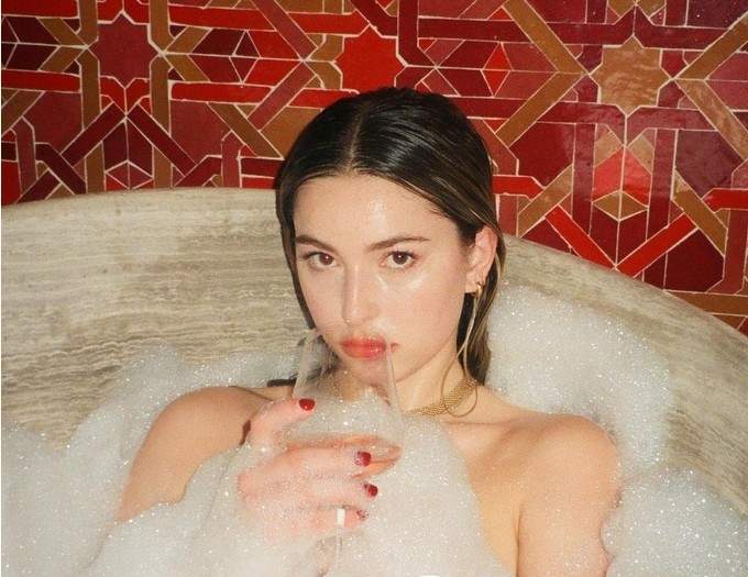 閃亮星二代《伊芙賈伯斯》大受網友注意的賈伯斯掌上明珠 閃亮星二代《伊芙賈伯斯》大受網友注意的賈伯斯掌上明珠