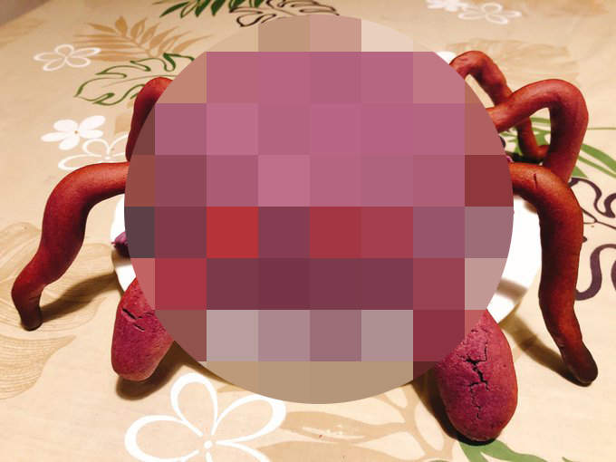 恐怖系甜點《邪魔神蛋糕》紫芋蒙布朗做成這樣超故意 恐怖系甜點《邪魔神蛋糕》紫芋蒙布朗做成這樣超故意