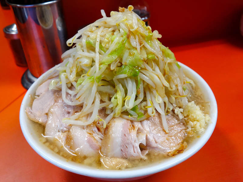 日本拉麵店推《外帶拉麵》回家打開被叉燒大小驚呆,在家也能跟店裡一樣吃好吃滿... 日本拉麵店推《外帶拉麵》回家打開被叉燒大小驚呆,在家也能跟店裡一樣吃好吃滿...
