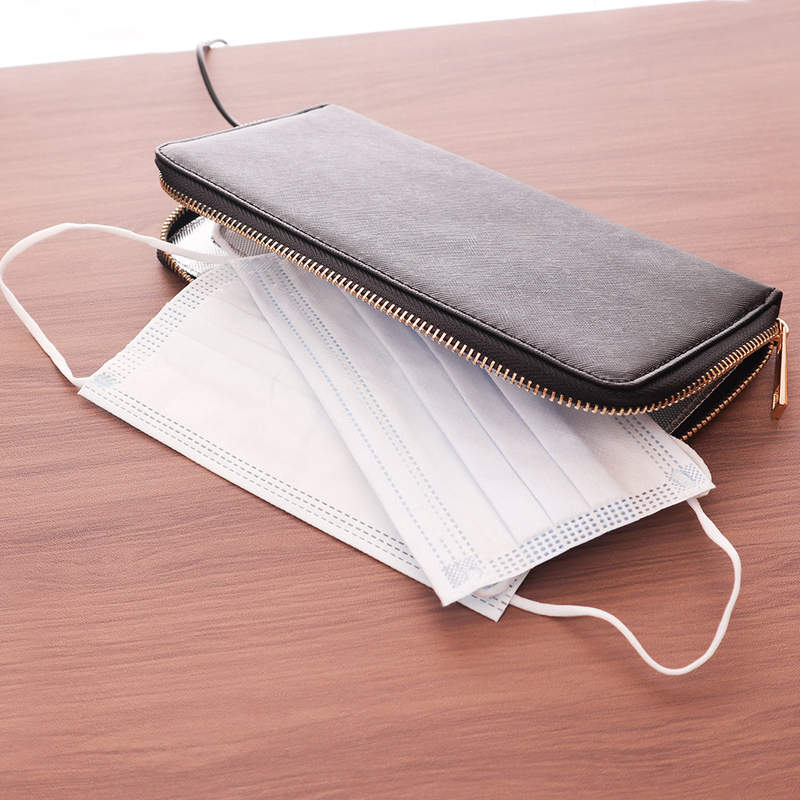 防疫宅小物《口罩加熱乾燥長夾》放兩片口罩當大鈔，也可以過把炫富的癮