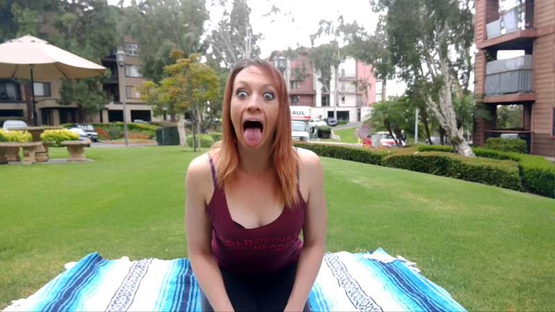 瑜珈動作獅子式很像《阿嘿顏》其實這對釋放身體壓力有很棒的效果