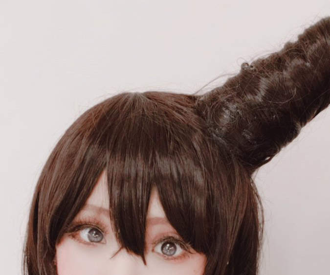 最突出的二次元髮型《毛利蘭cosplay》髮片+定型噴霧真的沒有在省的...