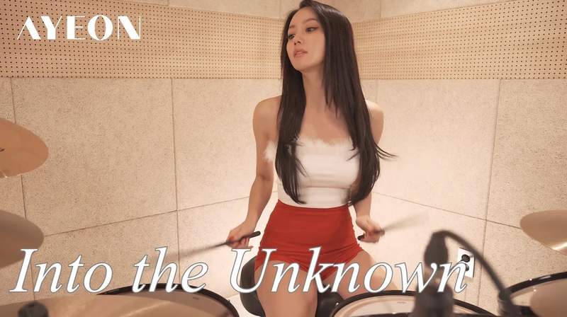 韓國美女鼓手《A-YEON 雅妍》看她表演真的會一直點頭一直點頭(゜ρ゜) 韓國美女鼓手《A-YEON 雅妍》看她表演真的會一直點頭一直點頭(゜ρ゜)