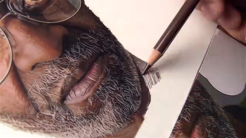 人體印表機《鉛筆畫達人的畫技表現》超高寫實度不說還以為是照片