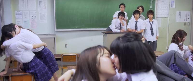 【炎上】日本電影《Bye Bye Vamp》被吸血鬼咬到就變同性戀的設定被批歧視同志... 【炎上】日本電影《Bye Bye Vamp》被吸血鬼咬到就變同性戀的設定被批歧視同志...