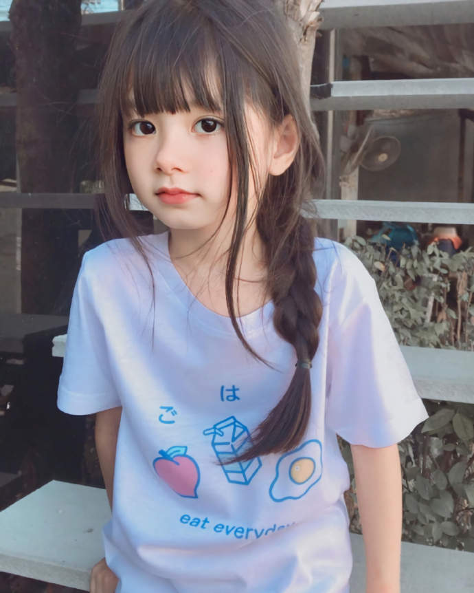 最萌泰國小妹妹《Onew》年僅六歲網路爆紅的可愛小天使 最萌泰國小妹妹《Onew》年僅六歲網路爆紅的可愛小天使