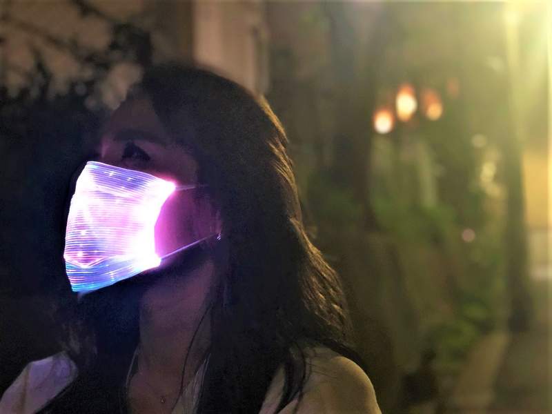 《七彩發光口罩》多了閃閃LED燈，讓你連戴上口罩一樣超有存．在．感ww