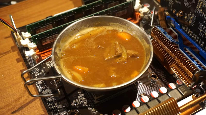 【有片】變態食事風景《用CPU煮咖哩飯》一天三餐用電腦料理不是夢XD 【有片】變態食事風景《用CPU煮咖哩飯》一天三餐用電腦料理不是夢XD