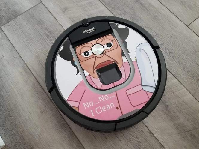 《各種暴走的掃地機器人》為什麼晚上放著隔天一早,地板變得更加髒亂了呢 《各種暴走的掃地機器人》為什麼晚上放著隔天一早,地板變得更加髒亂了呢