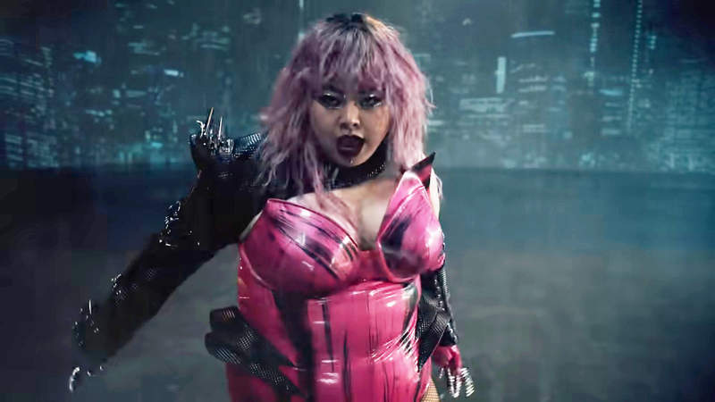 【有片】渡邊直美重現《Lady Gaga歌曲Rain On Me》服裝、造型、舞蹈幾乎相似的完美 【有片】渡邊直美重現《Lady Gaga歌曲Rain On Me》服裝、造型、舞蹈幾乎相似的完美