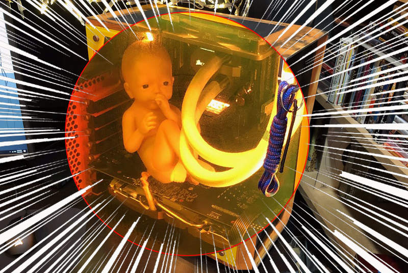 玩家組裝《死亡擱淺布橋嬰電腦主機》有點擔心電腦過熱會不會把BB燒掉啊XD