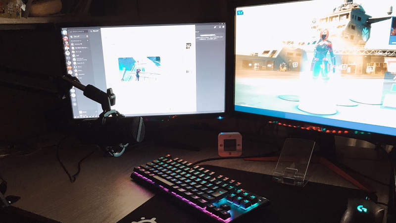 《國2女生分享電腦設備》挨批花爸媽的錢還有臉炫耀 羨慕忌妒恨的網友圍剿大炎上 《國2女生分享電腦設備》挨批花爸媽的錢還有臉炫耀 羨慕忌妒恨的網友圍剿大炎上