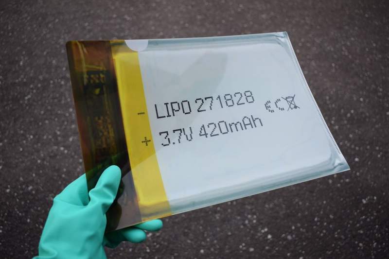 筆記注意《鋰電池膨脹資料夾》裝越多就代表你離爆炸更近一步(誤)