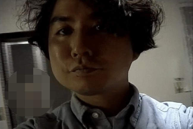 宅起來模仿《古老靈異影片的表現方式》這應該算是夏天最應景的休閒活動了吧!? 宅起來模仿《古老靈異影片的表現方式》這應該算是夏天最應景的休閒活動了吧!?