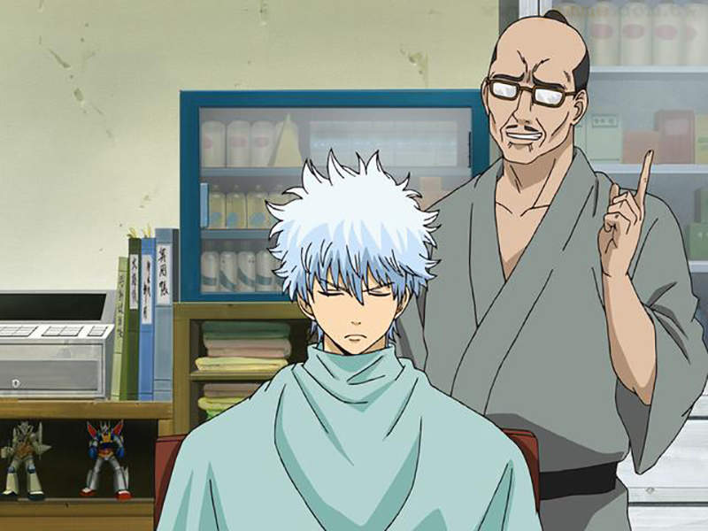 《日本理髮師業界的謎規定》上班時間絕對不能坐下來？老前輩認為坐著既偷懶又難看