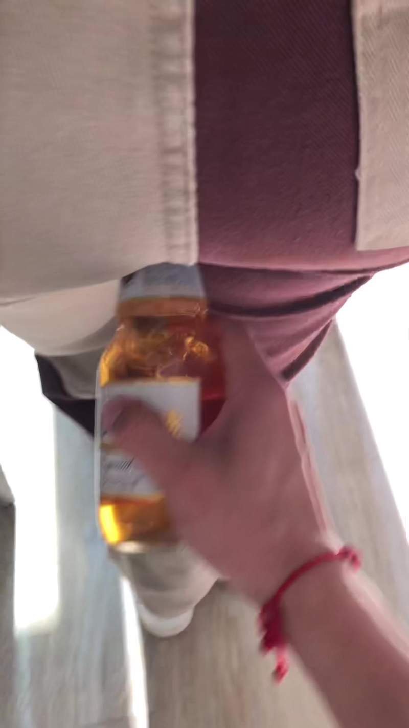 不可以色色《男朋友的絕妙開瓶方法》這招的訣竅是...你要有一位超會夾的女朋友