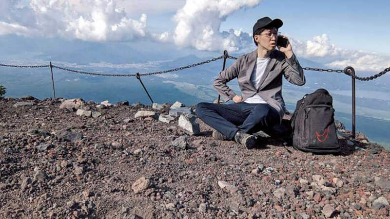 《富士山上可以遠距工作嗎？》記者親自挑戰攀登 比平地更能專心辦事但要注意高山症