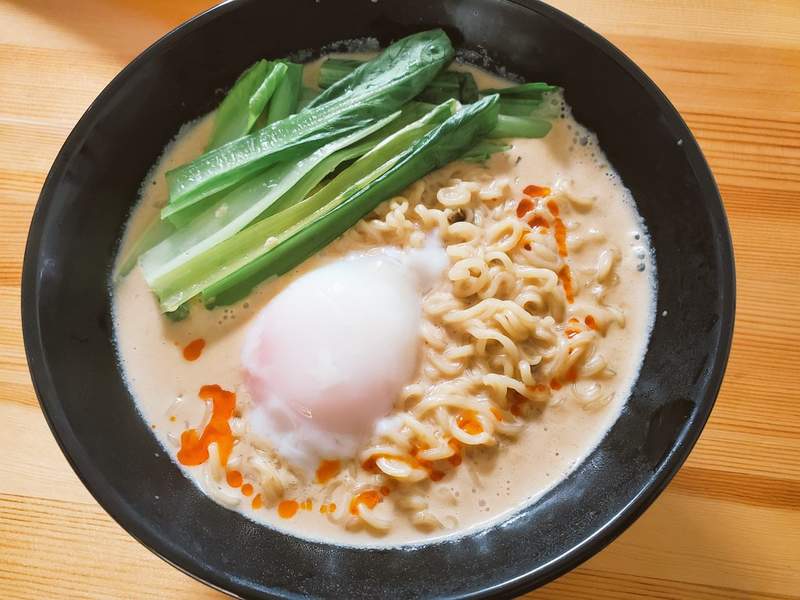 大受歡迎的《最新日本泡麵吃法》看別人弄得這麼好吃我也想來試試看 大受歡迎的《最新日本泡麵吃法》看別人弄得這麼好吃我也想來試試看